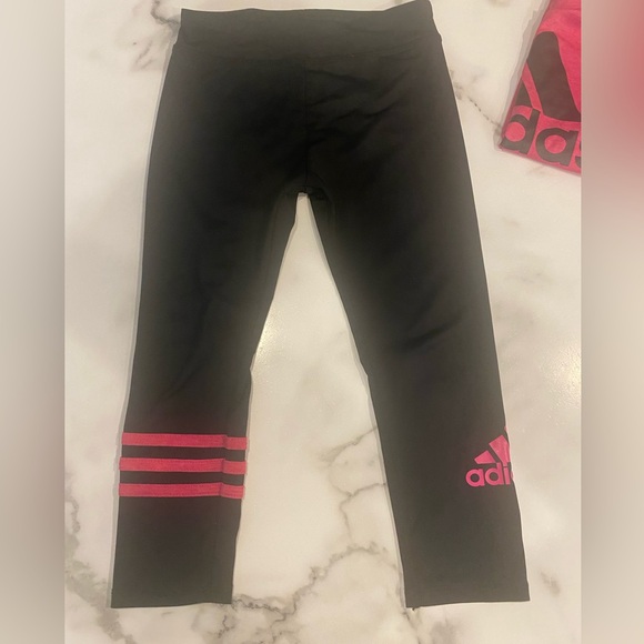 Addidas Set Girls Size 4 - Picture 3 of 3